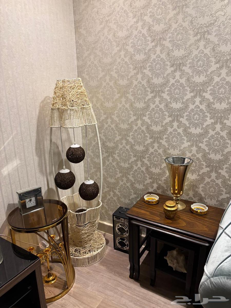 غرفة نوم وكنب وطاولات تقديم64393293990274113