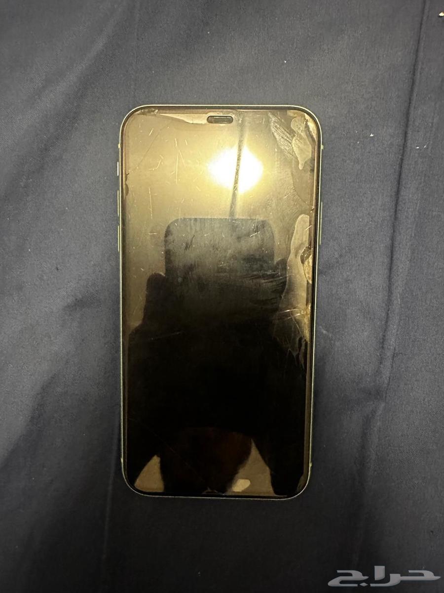 ايفون 11. 128 قيقا64398423982339111