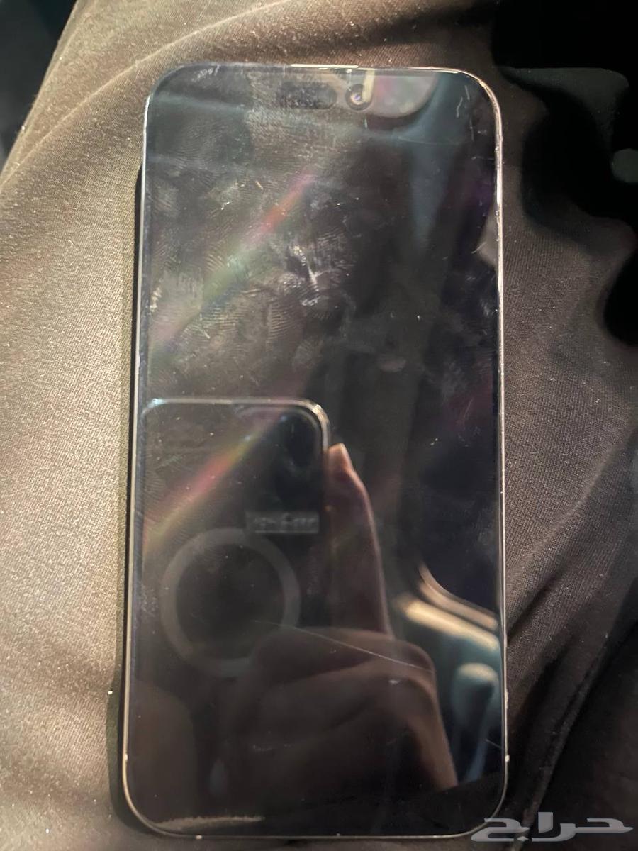ايفون 15 512 قيقا بطاريه 9464384300336003111