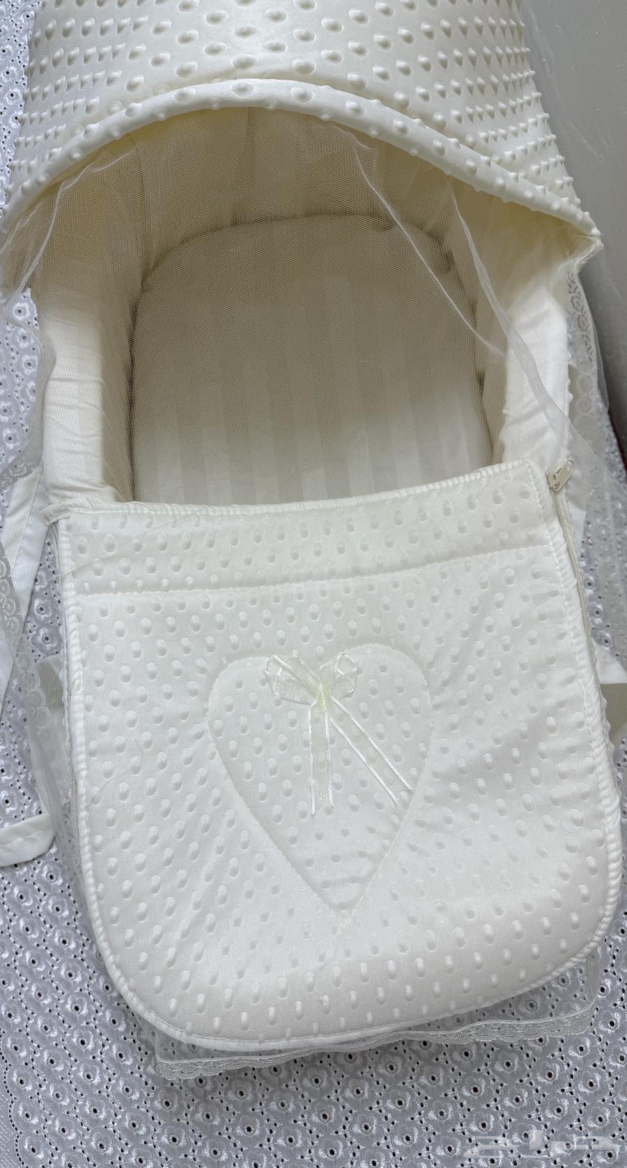 Baby carrier (sling, cradle) for 50 SAR, new and unused64393541540995111