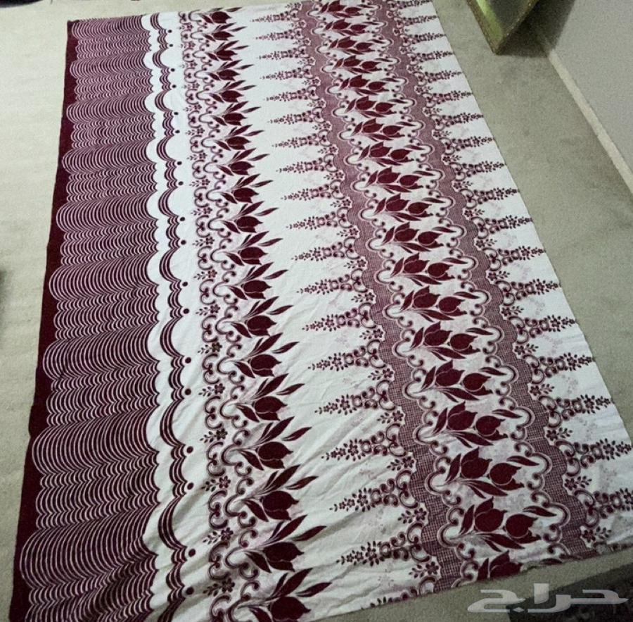 للبيع ستارة قديمة64404458950275110