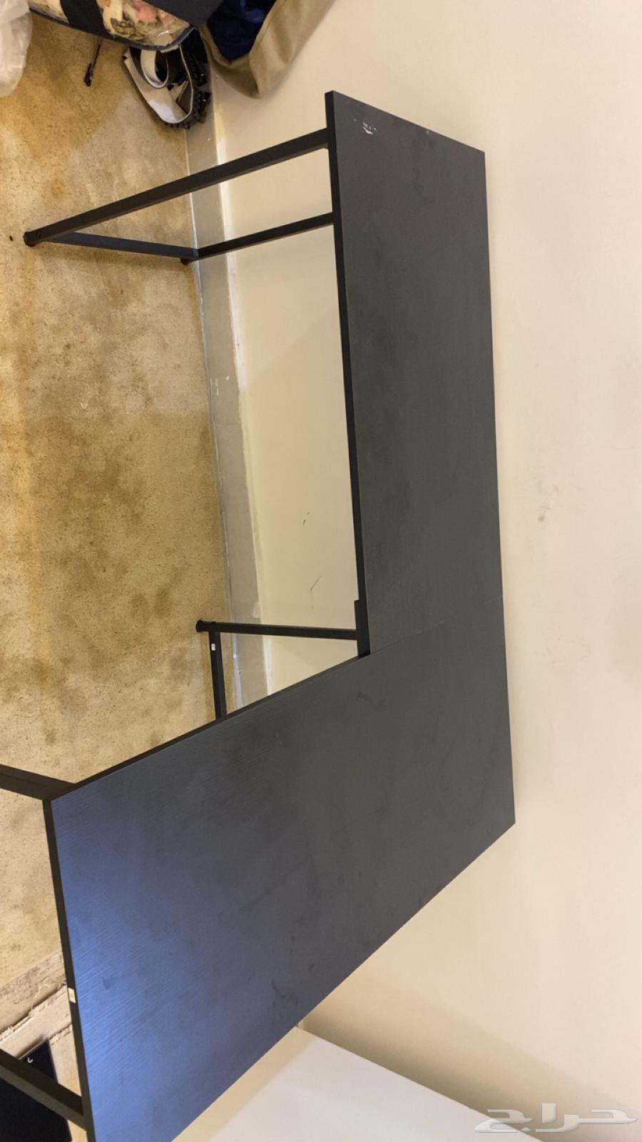 طاولة حرف L اسود خشبي64401855924225110