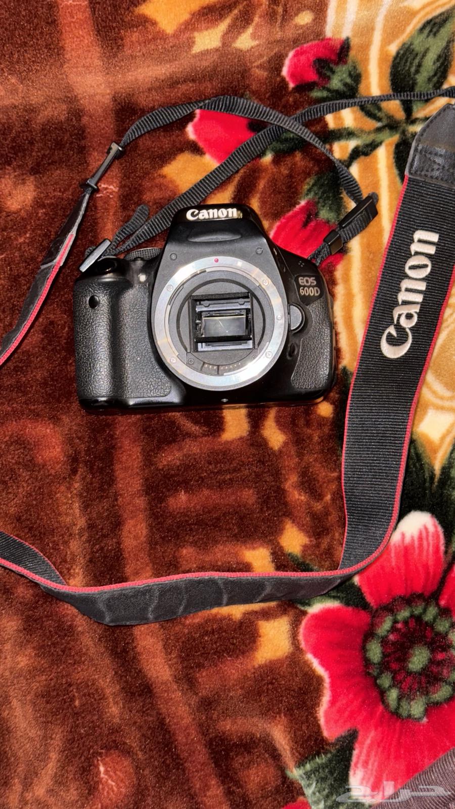 كاميرا كانون 600D64404861451394111