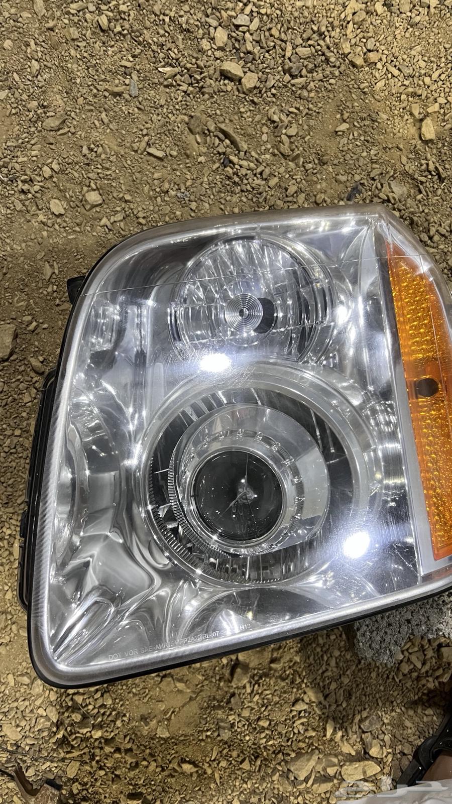 Yukon 2007-2014 headlights63618154236801112
