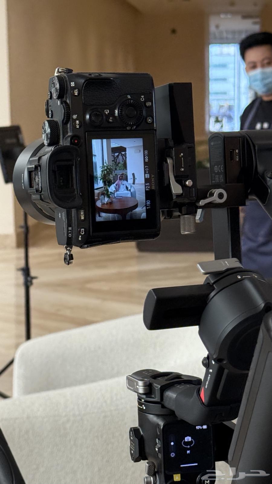 Photographing all events, parties, and products64402008554371110