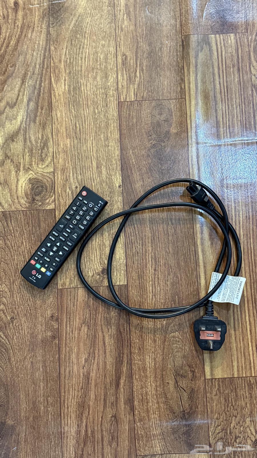 للبيع شاشه LG64402817511299113