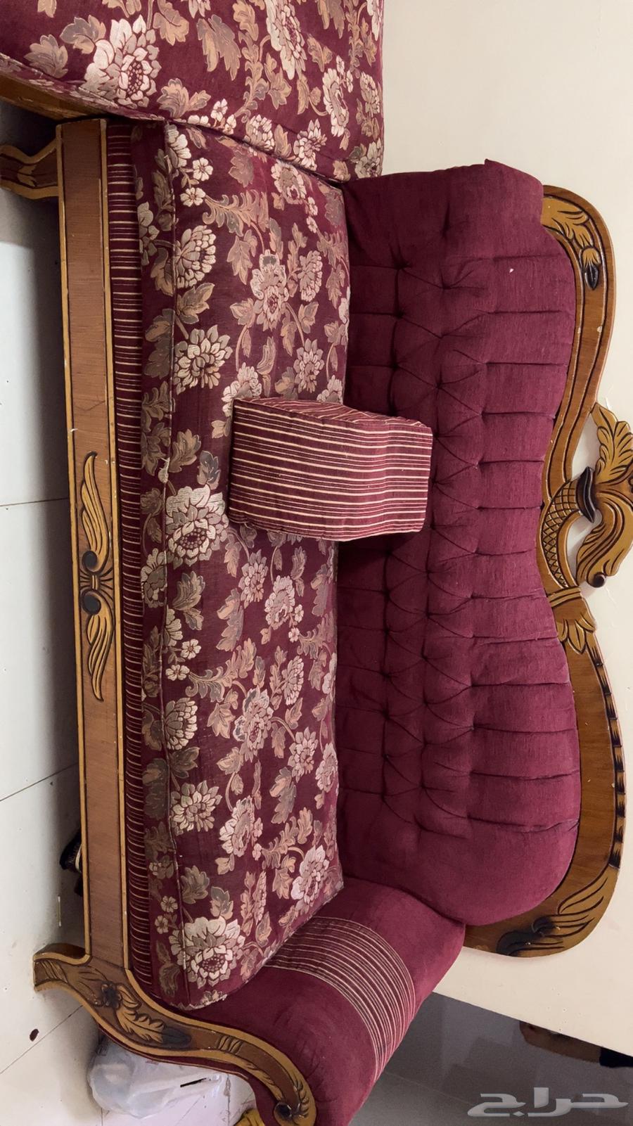 كنب64403537727747110