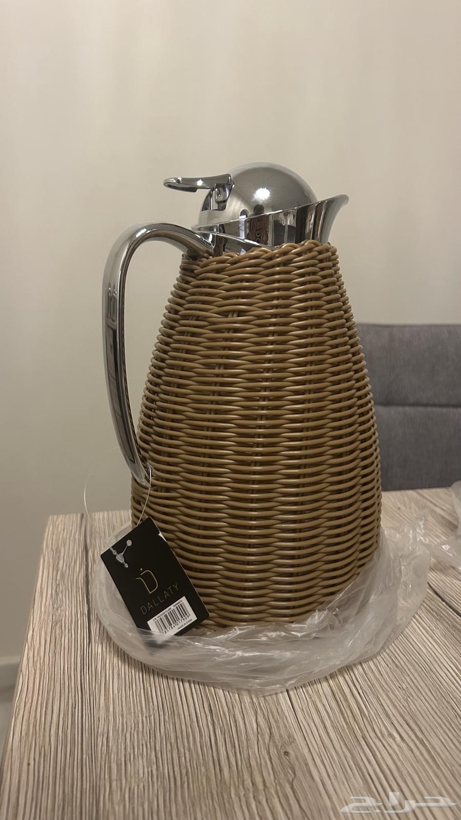 ترمسين شاهي وقهوة غير مستخدمة64403268731137113