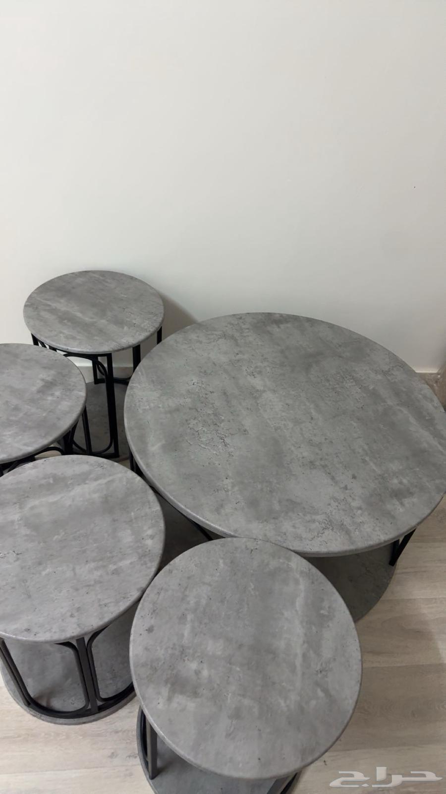 Table64404292207747111