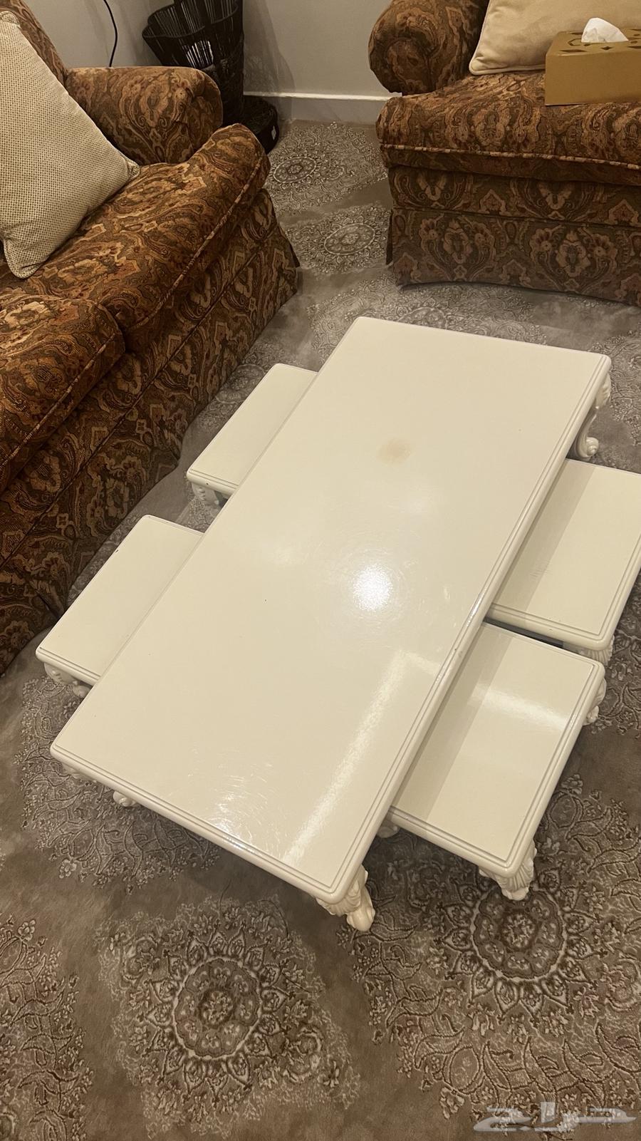 Dining table with 6 chairs and floor sitting majlis table with 4 side tables64402412145922112