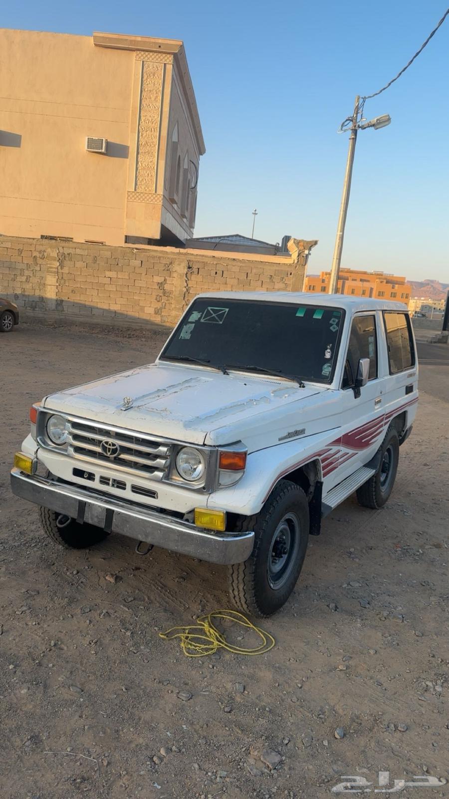 للبيع جيب ربع2001 مكينةلكزز430 مكينة جديده ولاتشكي من شي64553015642626112