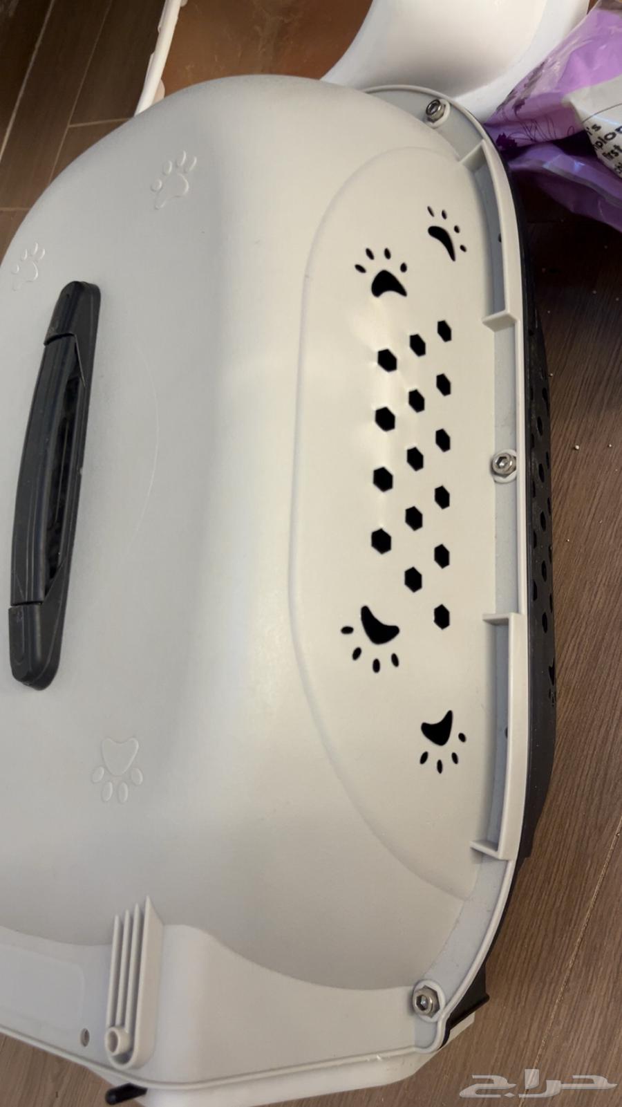 Cat supplies64402636695937110