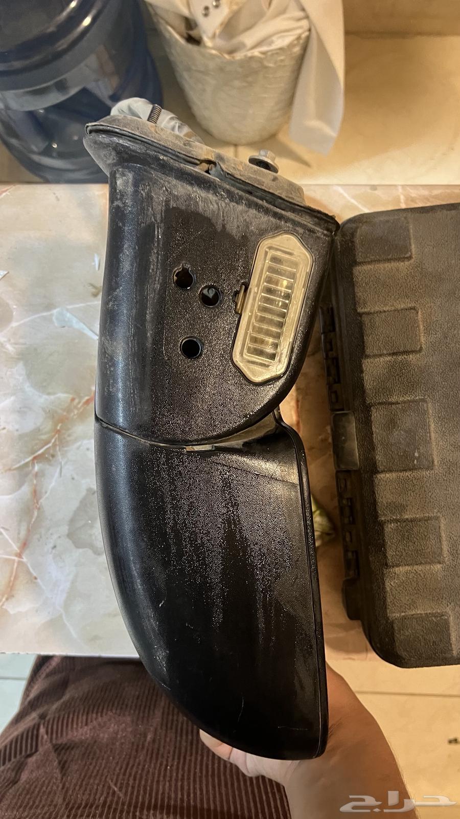 Right-side GMC mirror from 2001 to 200663618172332546113