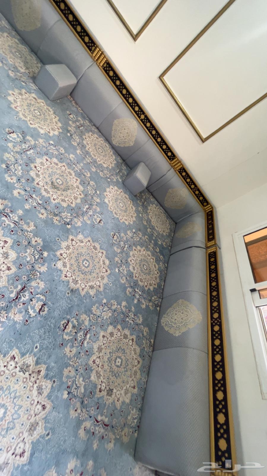 للبيع على سوم مخدات64402342882050110