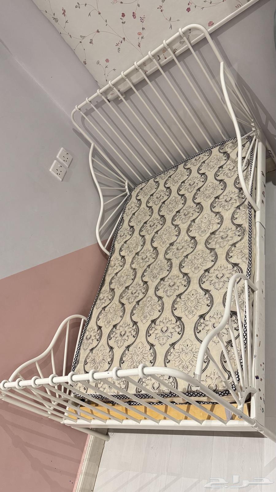 سرير ايكيا نظيف64403117481090114