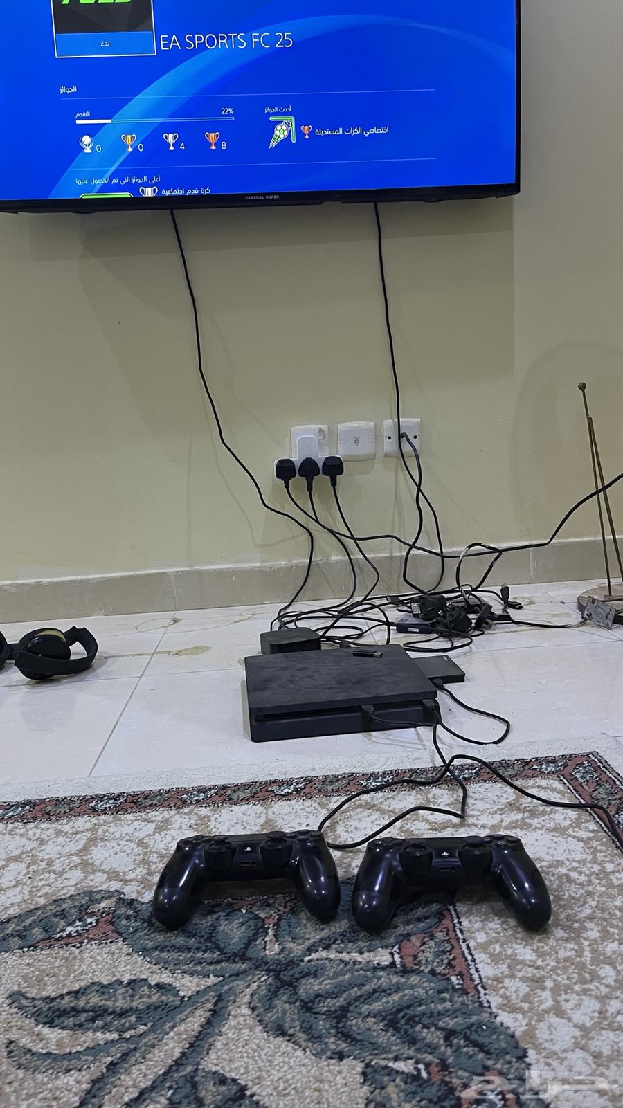 سوني 4 بسعة 500 قيقا مع تخزين خارجي 1 تيرا64404597397505111