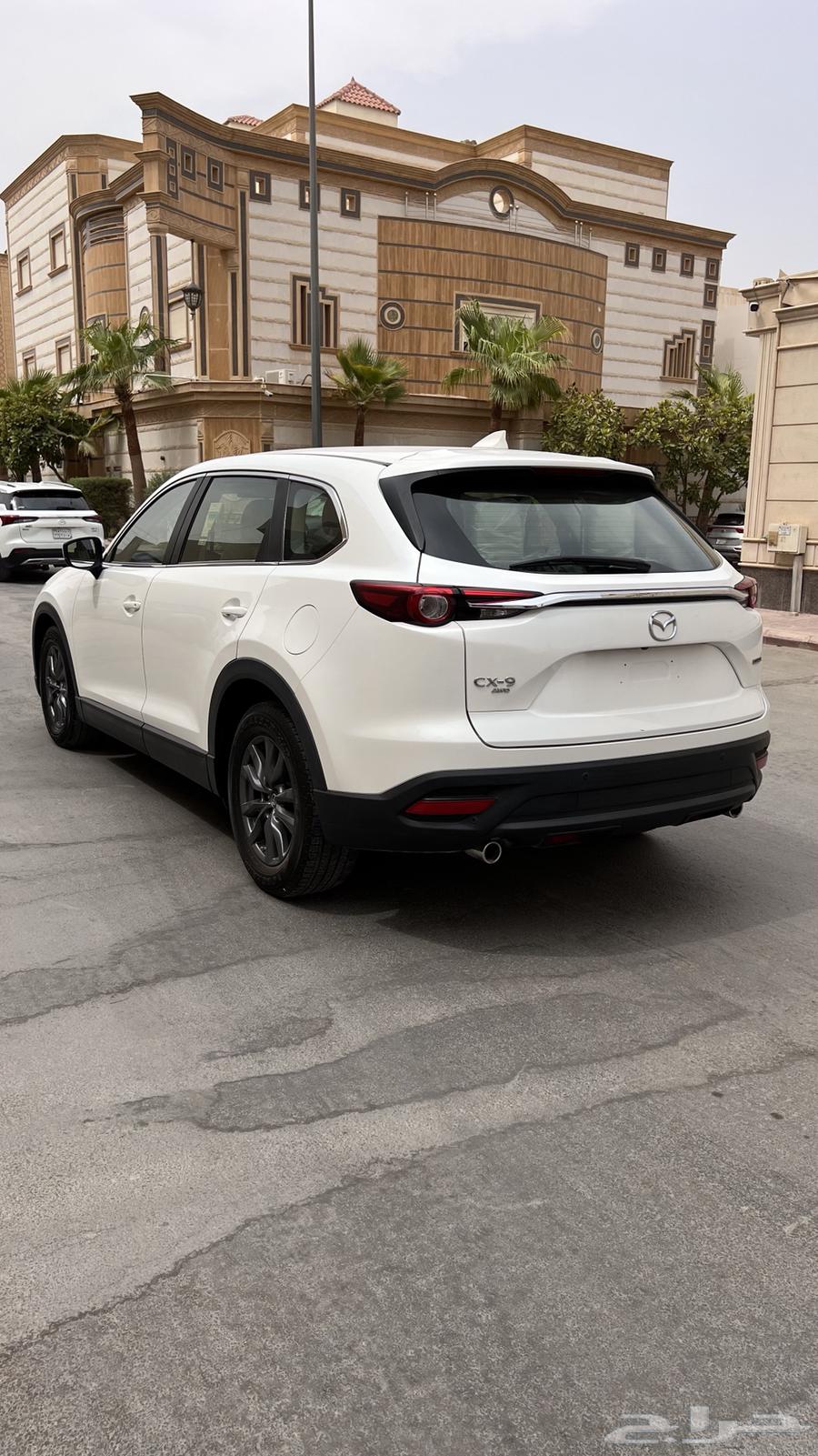 For sale Mazda CX-9 2023 model, only 20,000 km driven63618157560579113