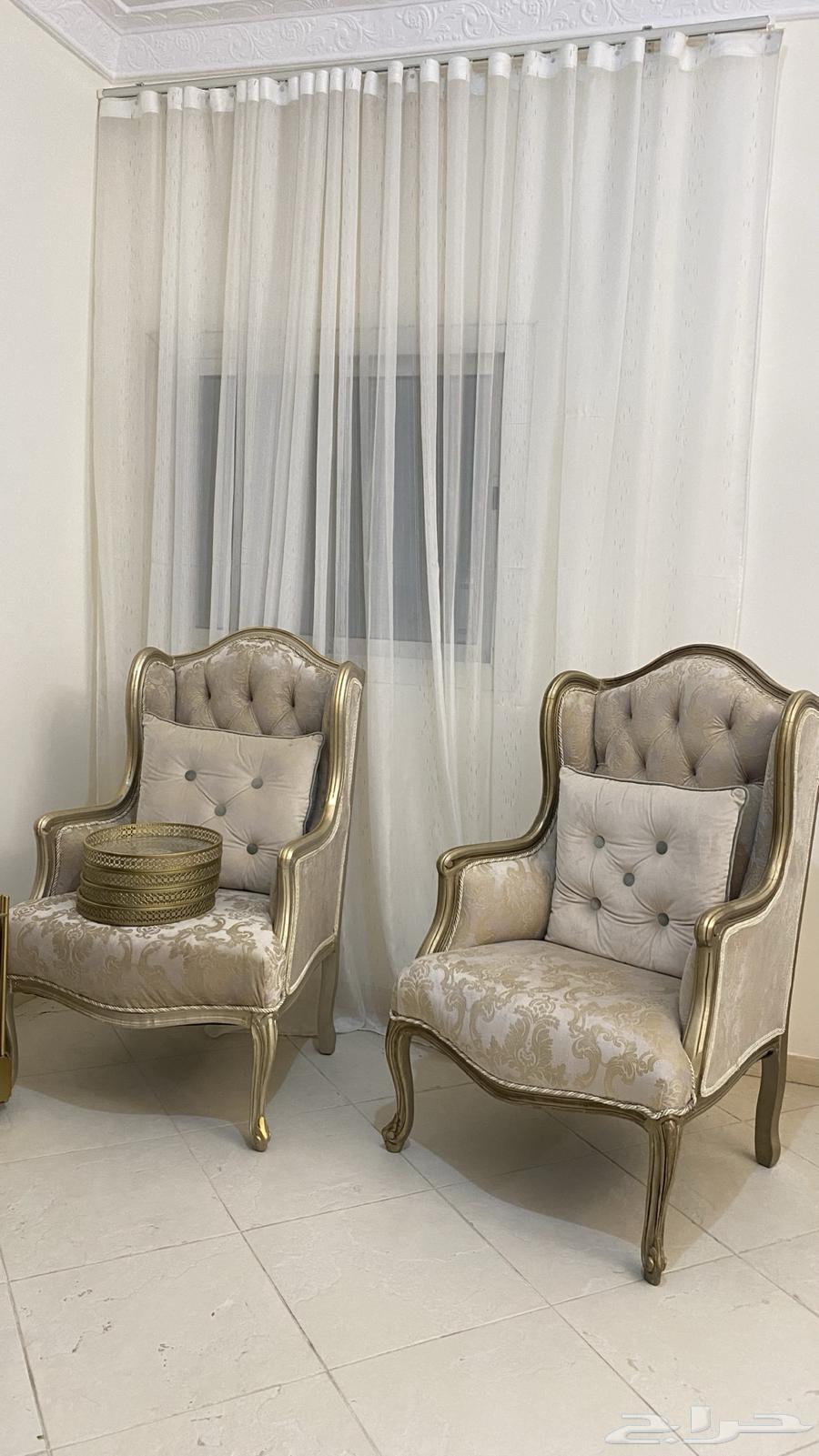 اثاث جديد لعرسان و البيع قابل للتفاوض64404277973890110