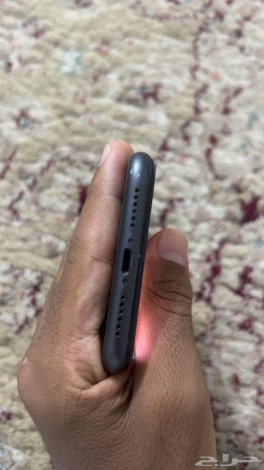 آيفون 11 مغير بطريه قيقا 64 نضيف64403378077313111