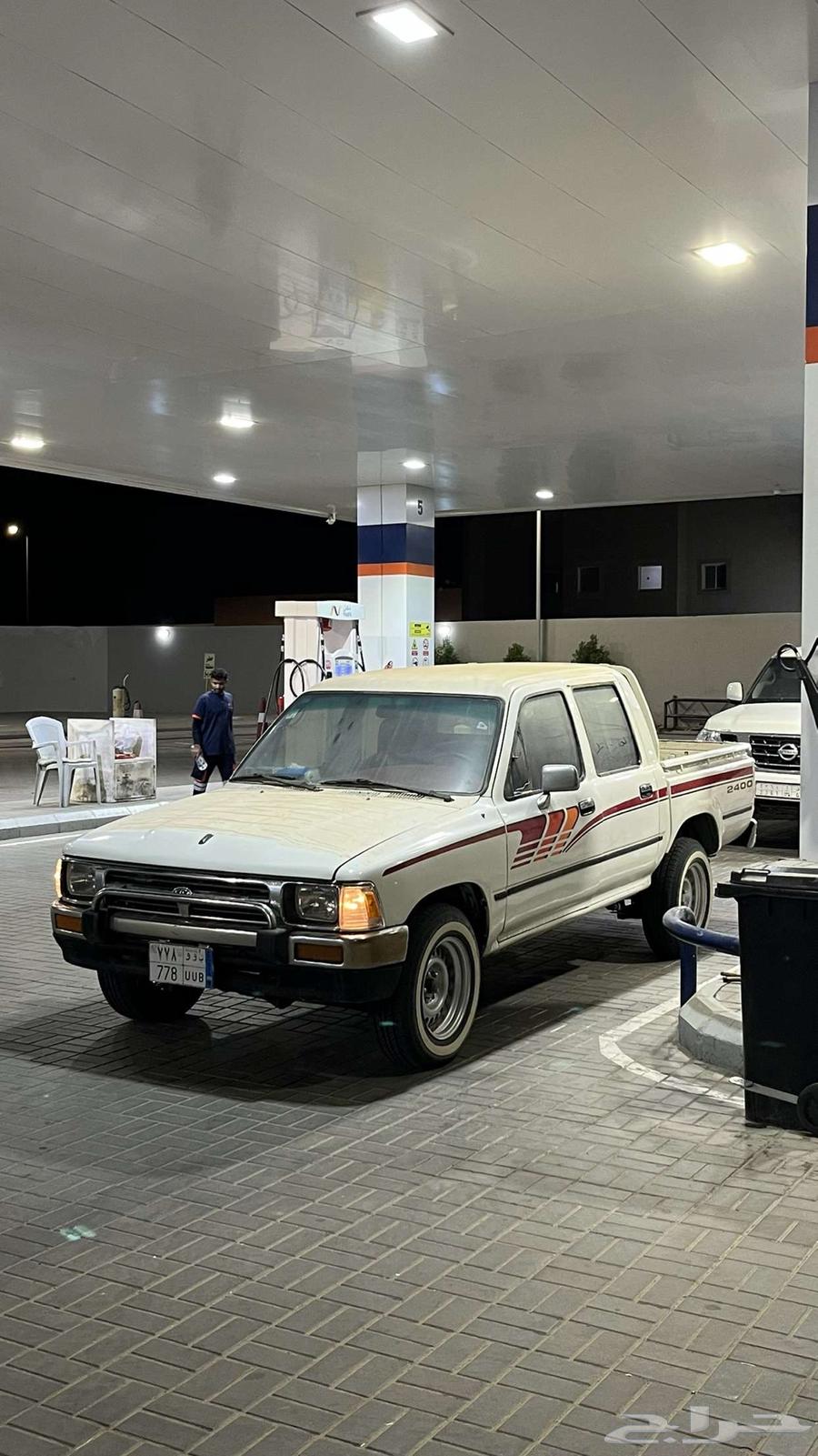 للبيع هايلوكس 199563618264711811111
