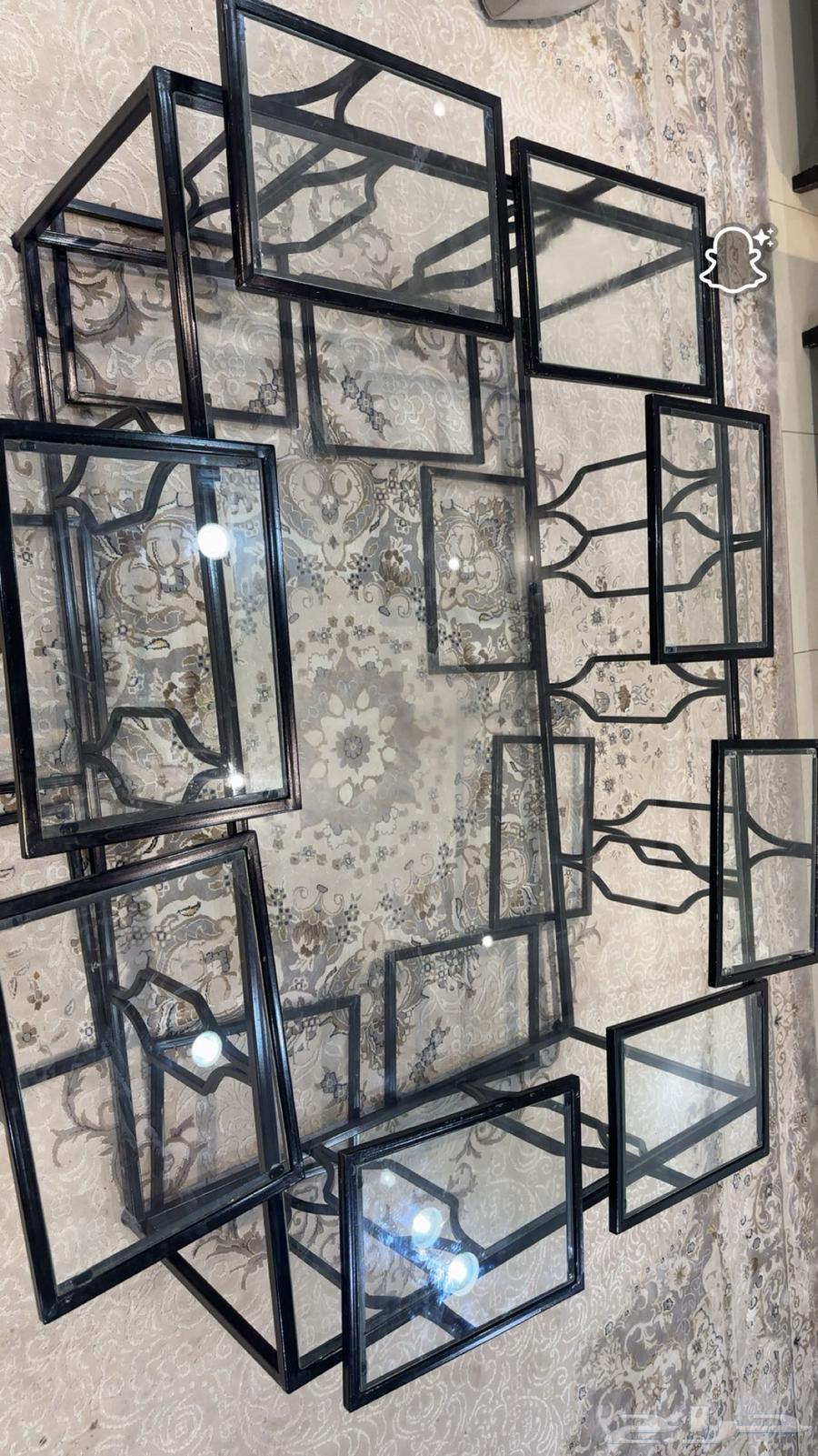 كنب وطاوله كبيره مع 8 طاولات خدمه64404292216195110