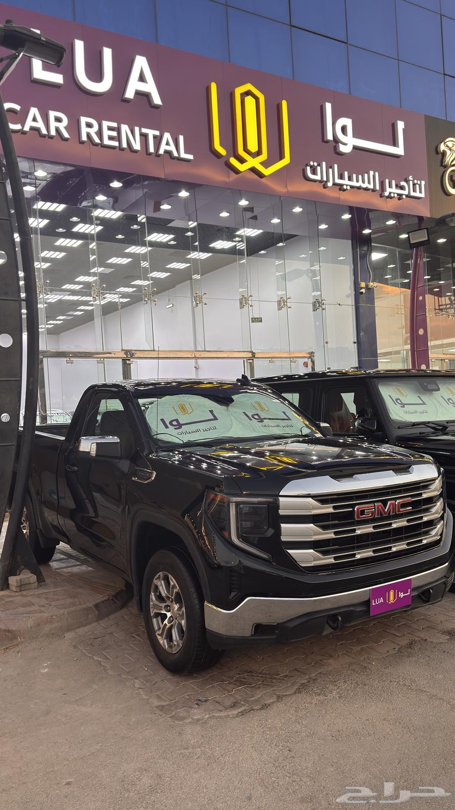 Sierra for daily and monthly rental GMC Sierra63618168006529111