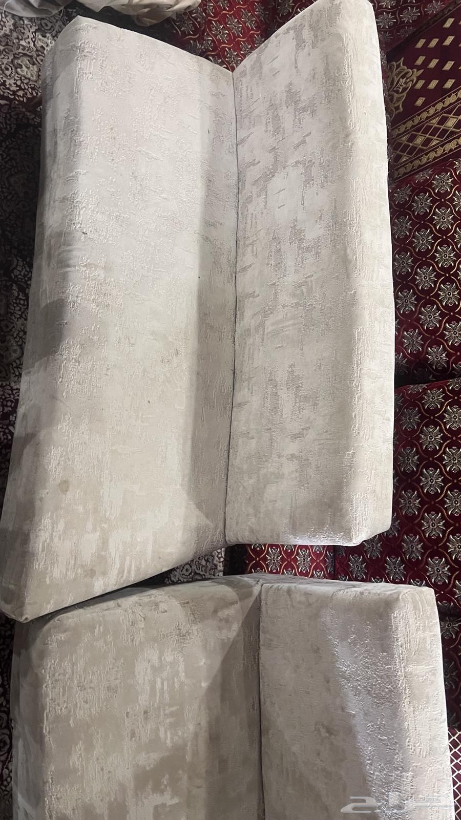 Used sofa for those in need64402203764482113