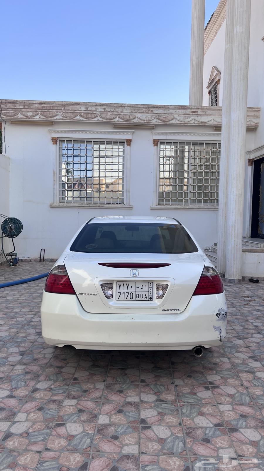 للبيع هوندا اكورد 200664557433355011113