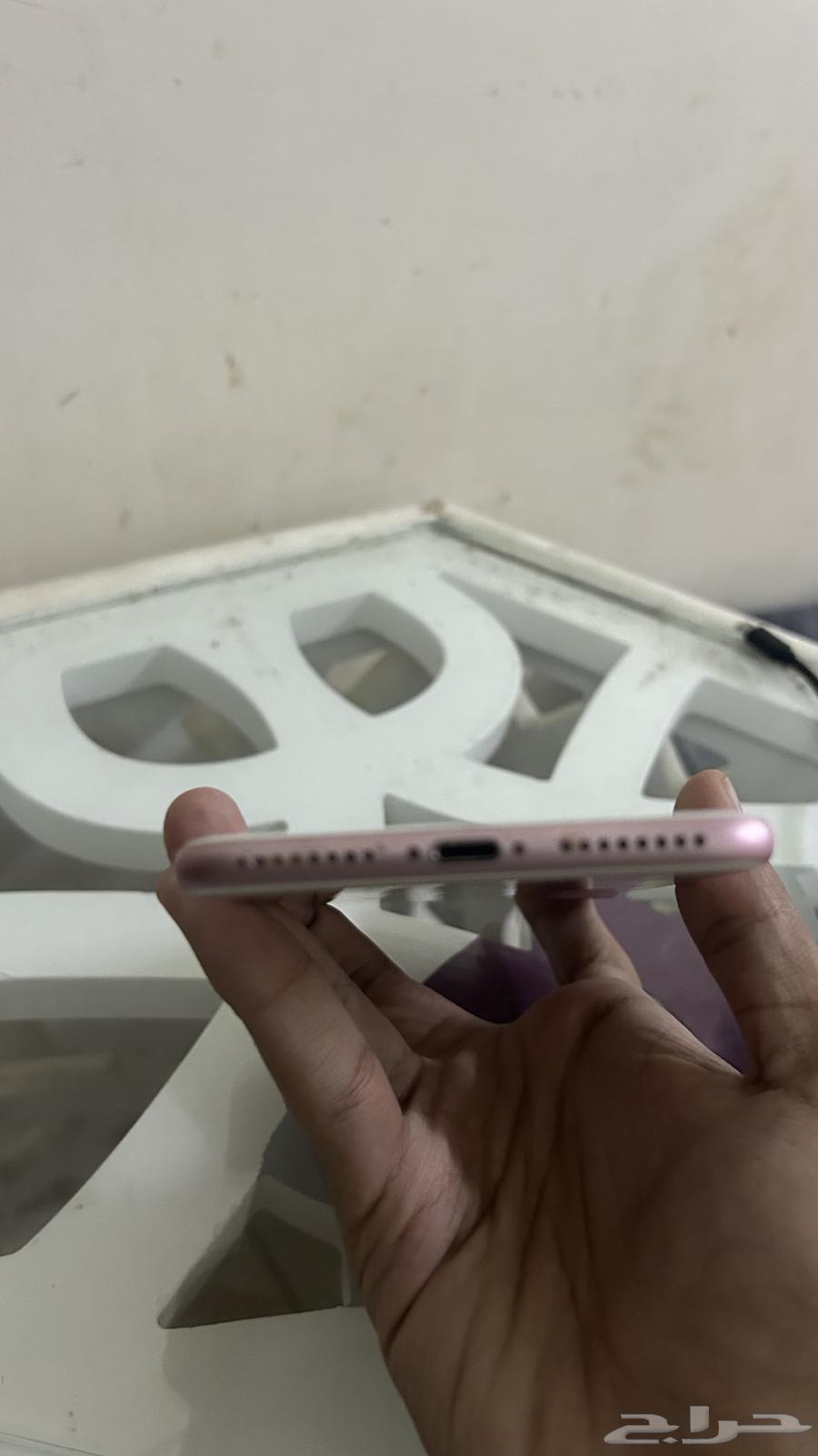 Clean iPhone 7 Plus64404277939713113