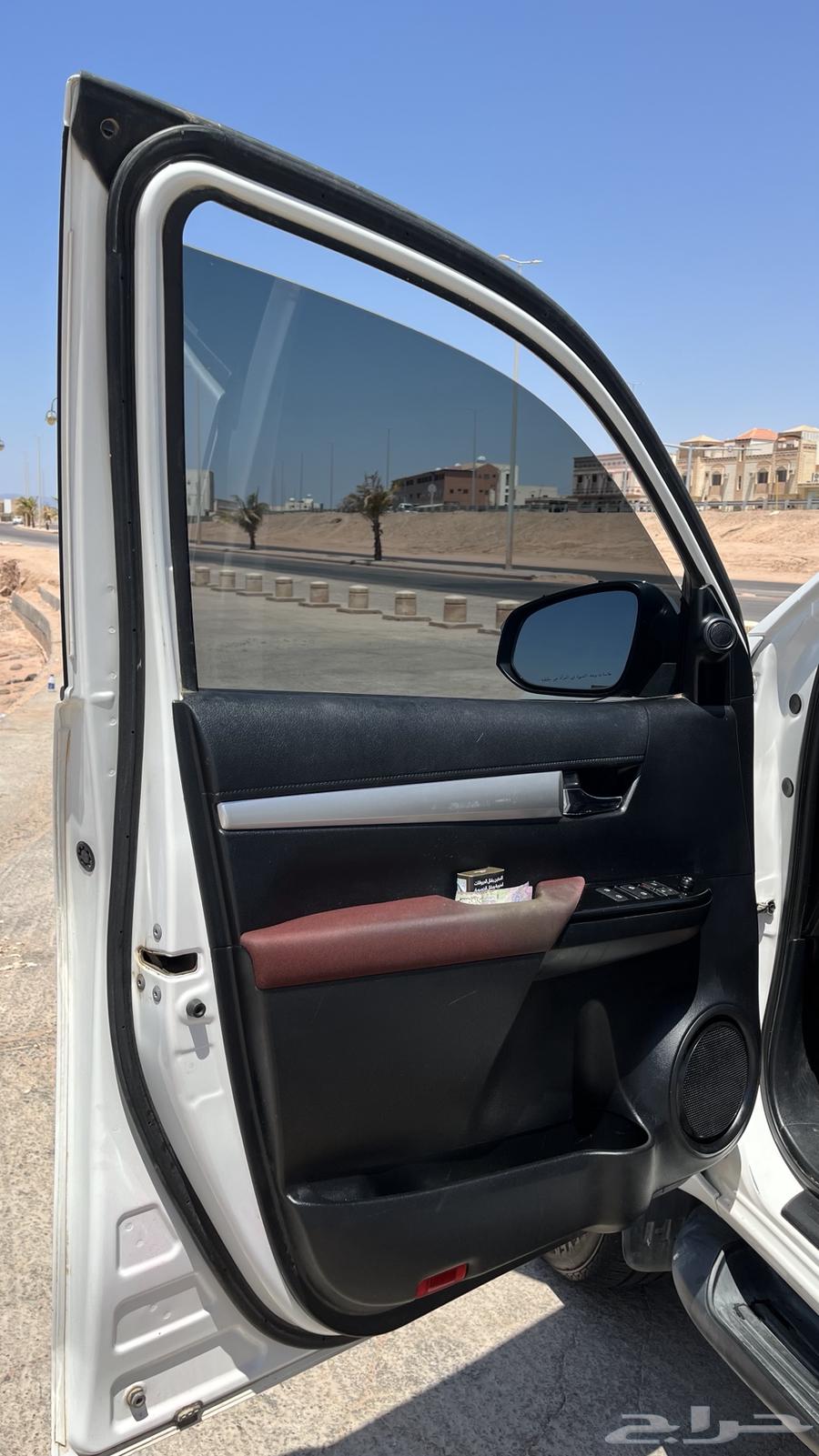 HiLux64557531058049113