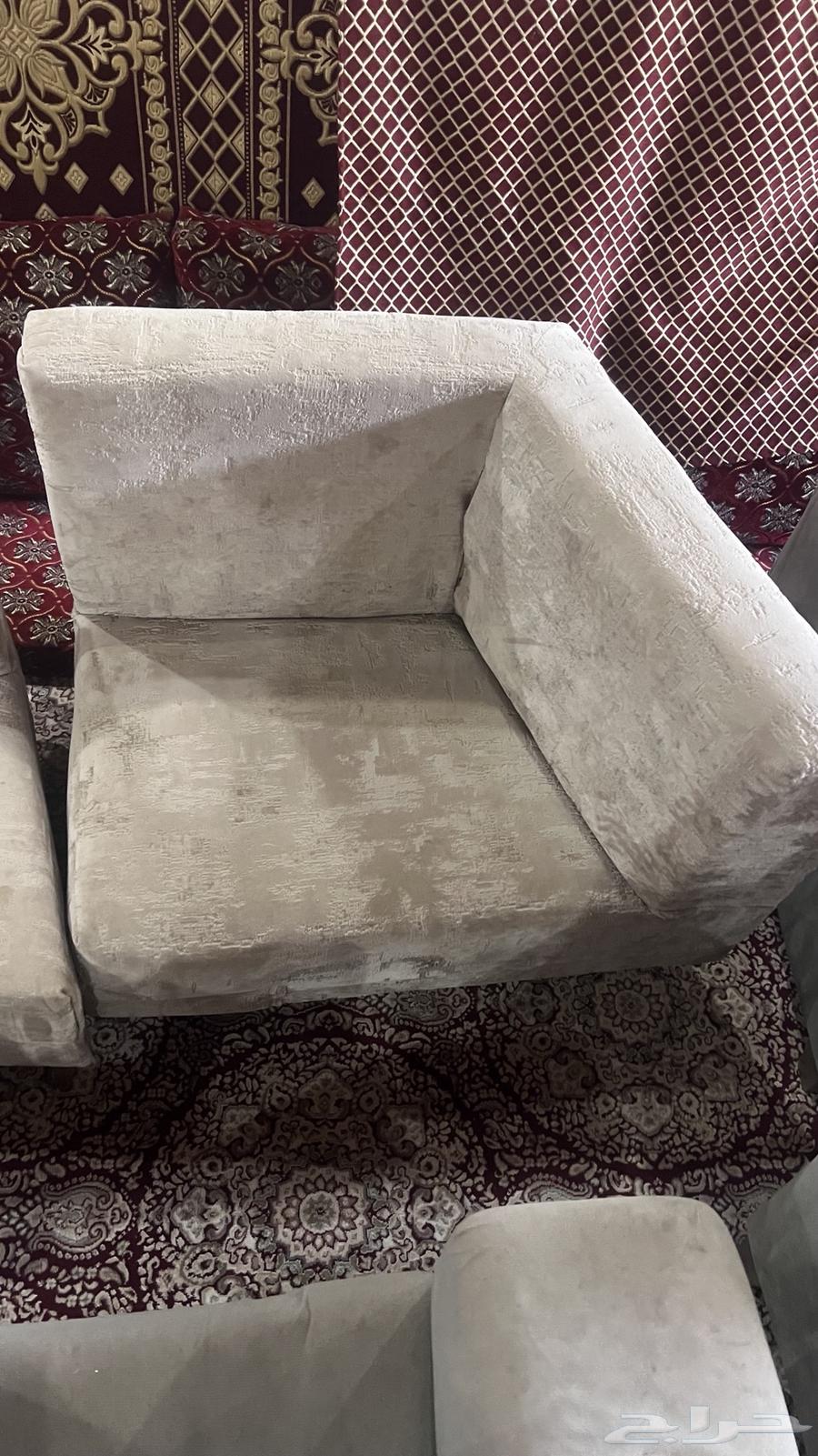 Used sofa for those in need64402203764482112