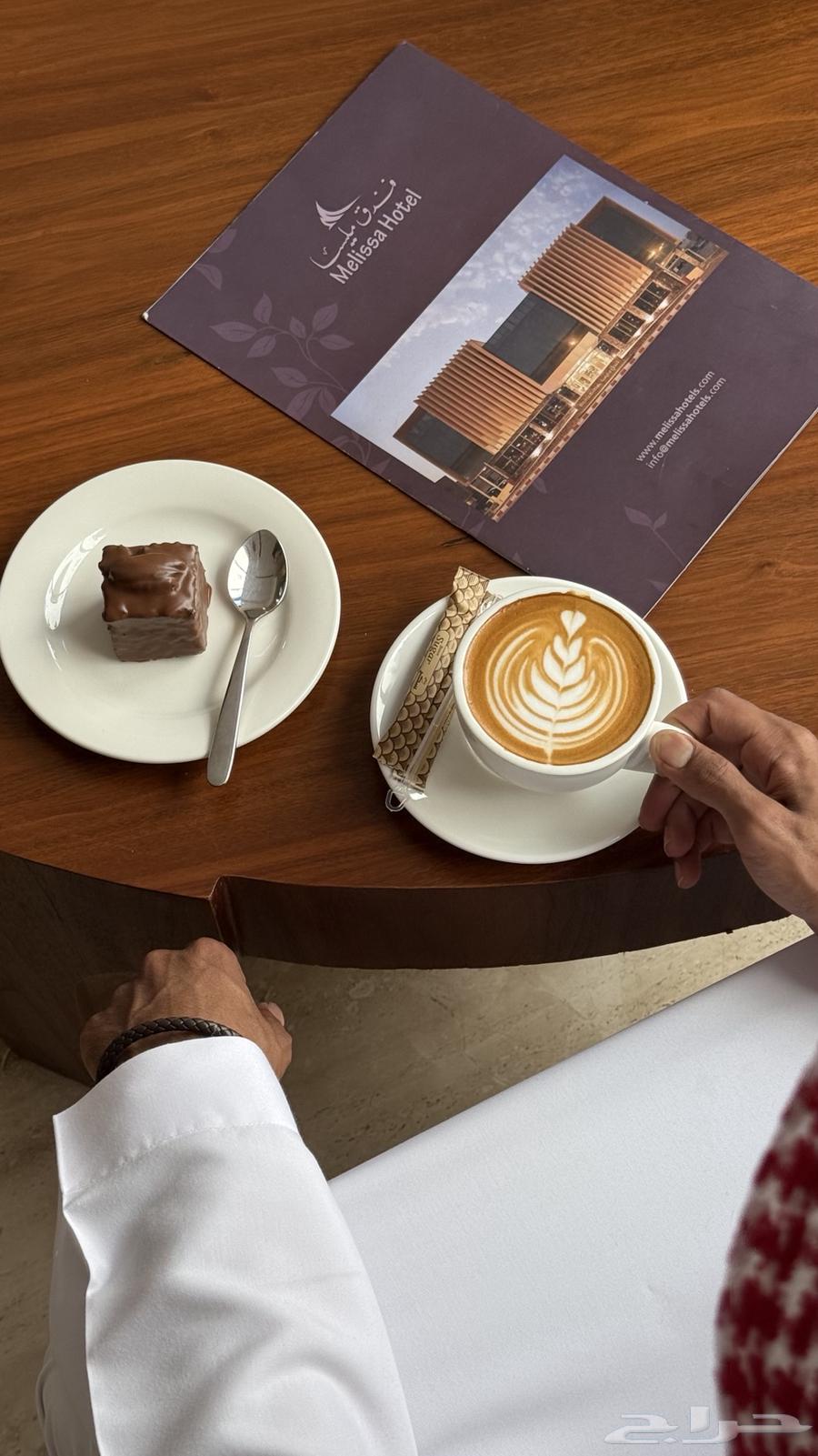 Photographing all events, parties, and products64402008554371113