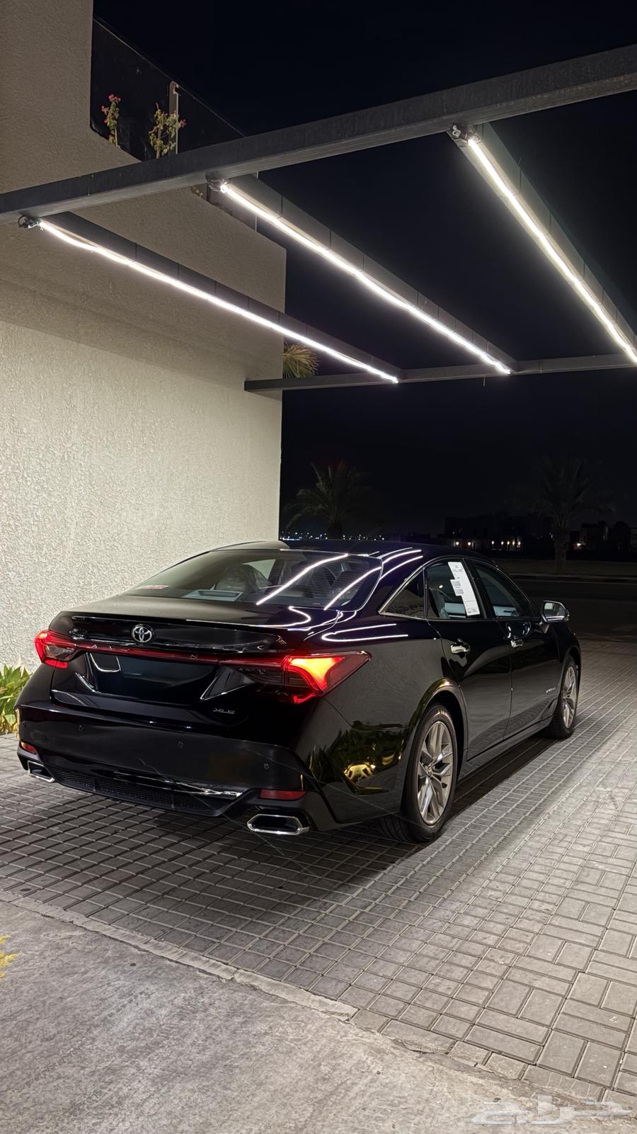 افالون اسود موديل 202264556027933570112