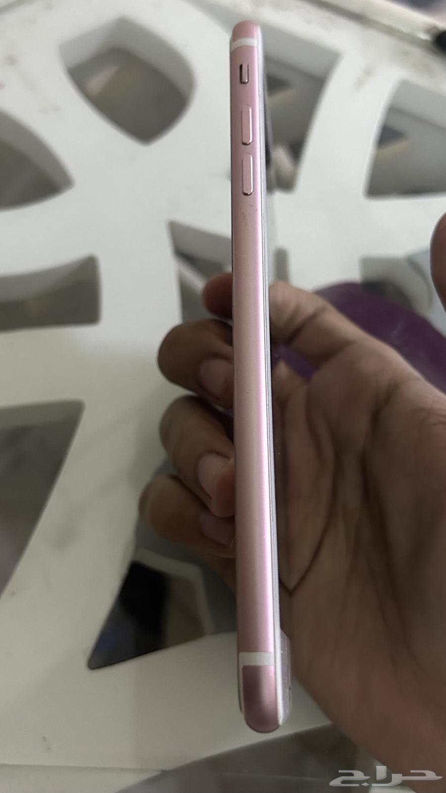 Clean iPhone 7 Plus64404277939713111