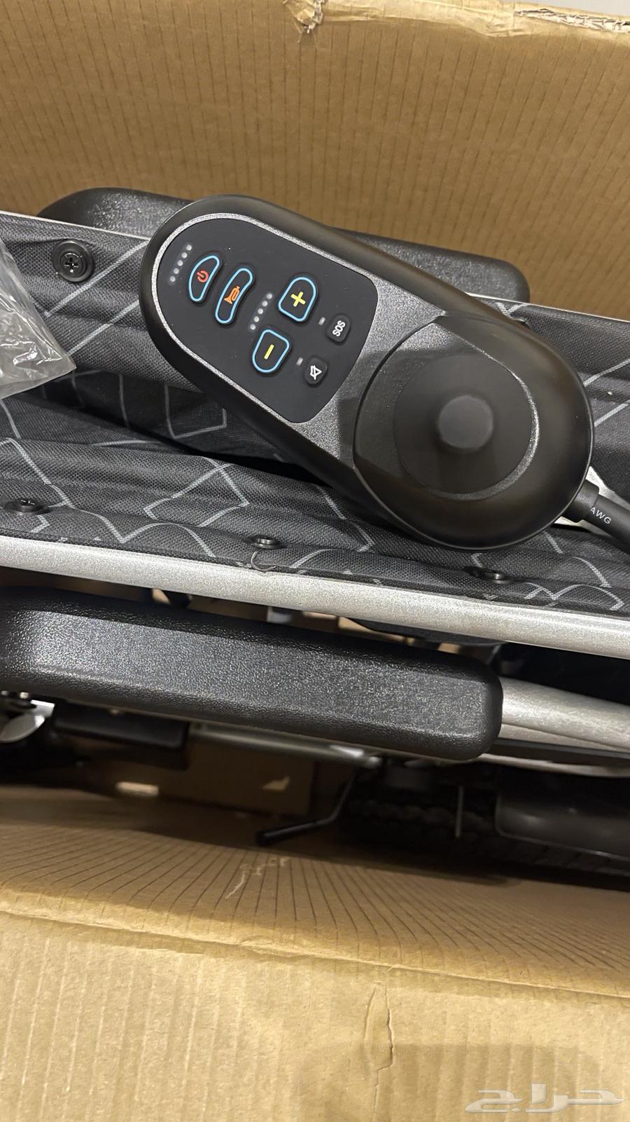 كرسي متحرك كهرباء بكرتونها جديد مقاس 2264404556399747111