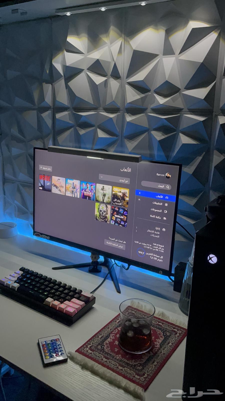 Xbox setup for sale, complete with account and games63619466172034112