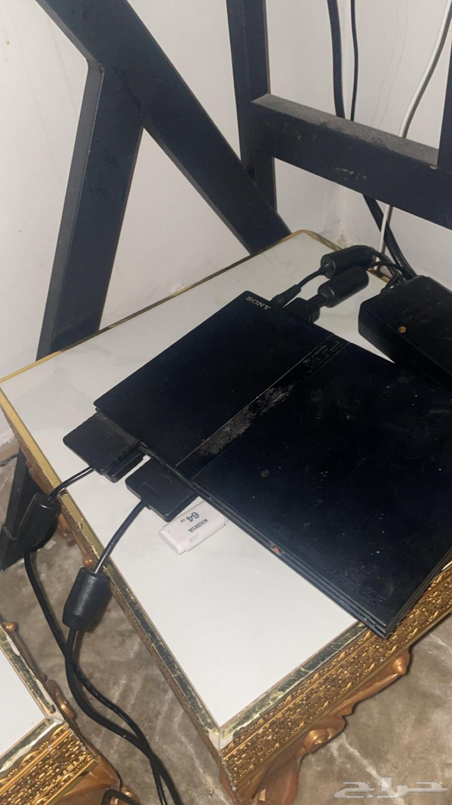 Sony PS2 with new eight-gigabyte memory containing all available games64401550653570110