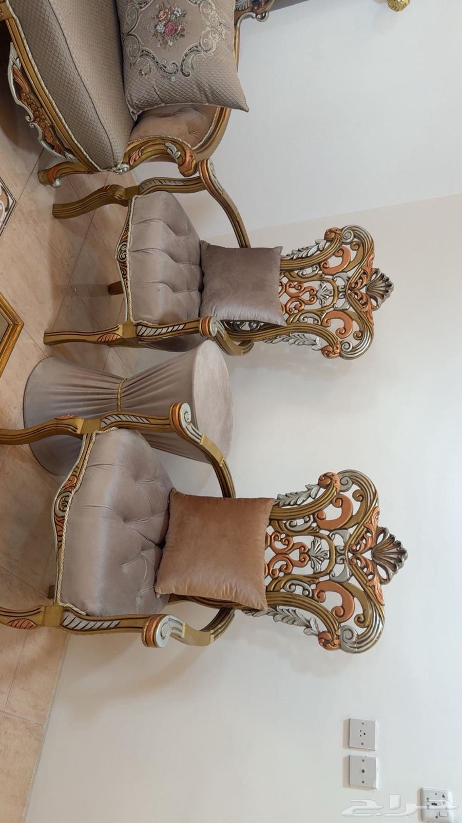 كنب للبيع شبه جديد64402092343683111