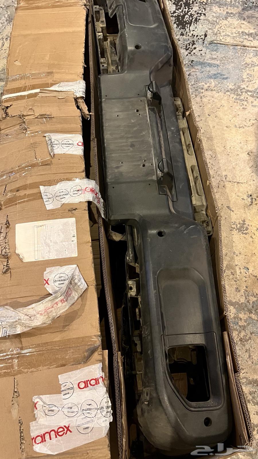 صدام خلفي جيب ريبكون JL نظيف جدا  بحالة الوكالة المطلوب 300064558294115585110