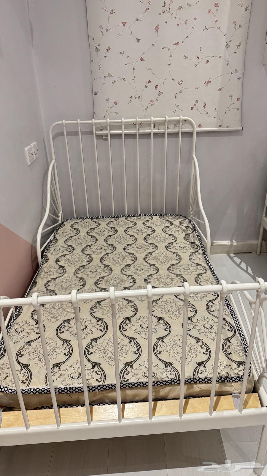 سرير ايكيا نظيف64403117481090113