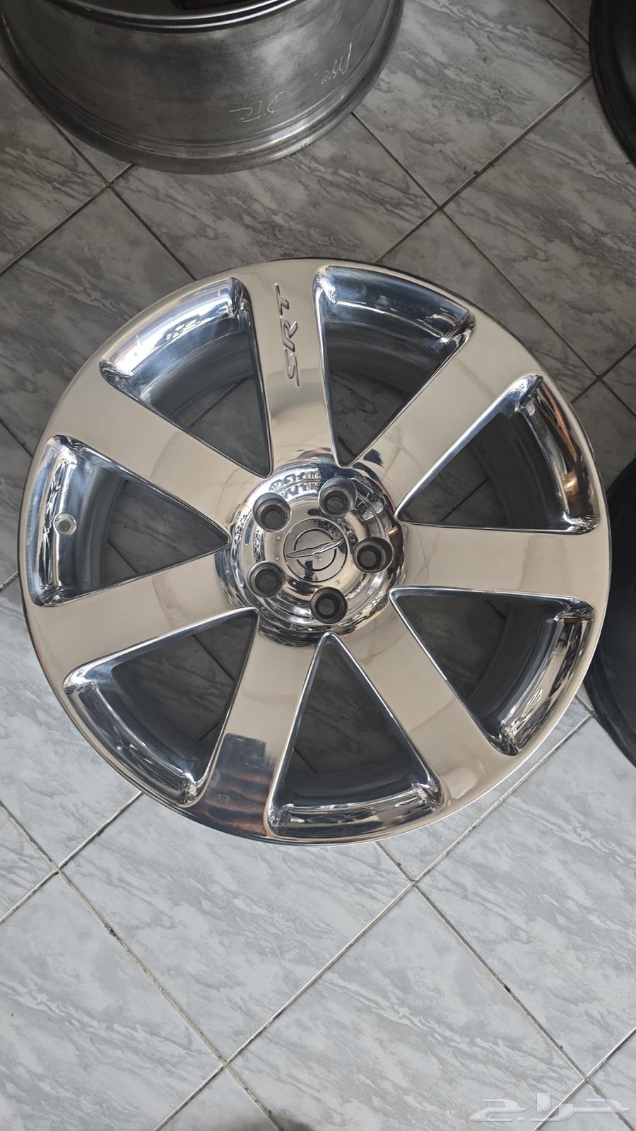 كرايزلر SRT جنوط63618266118785111