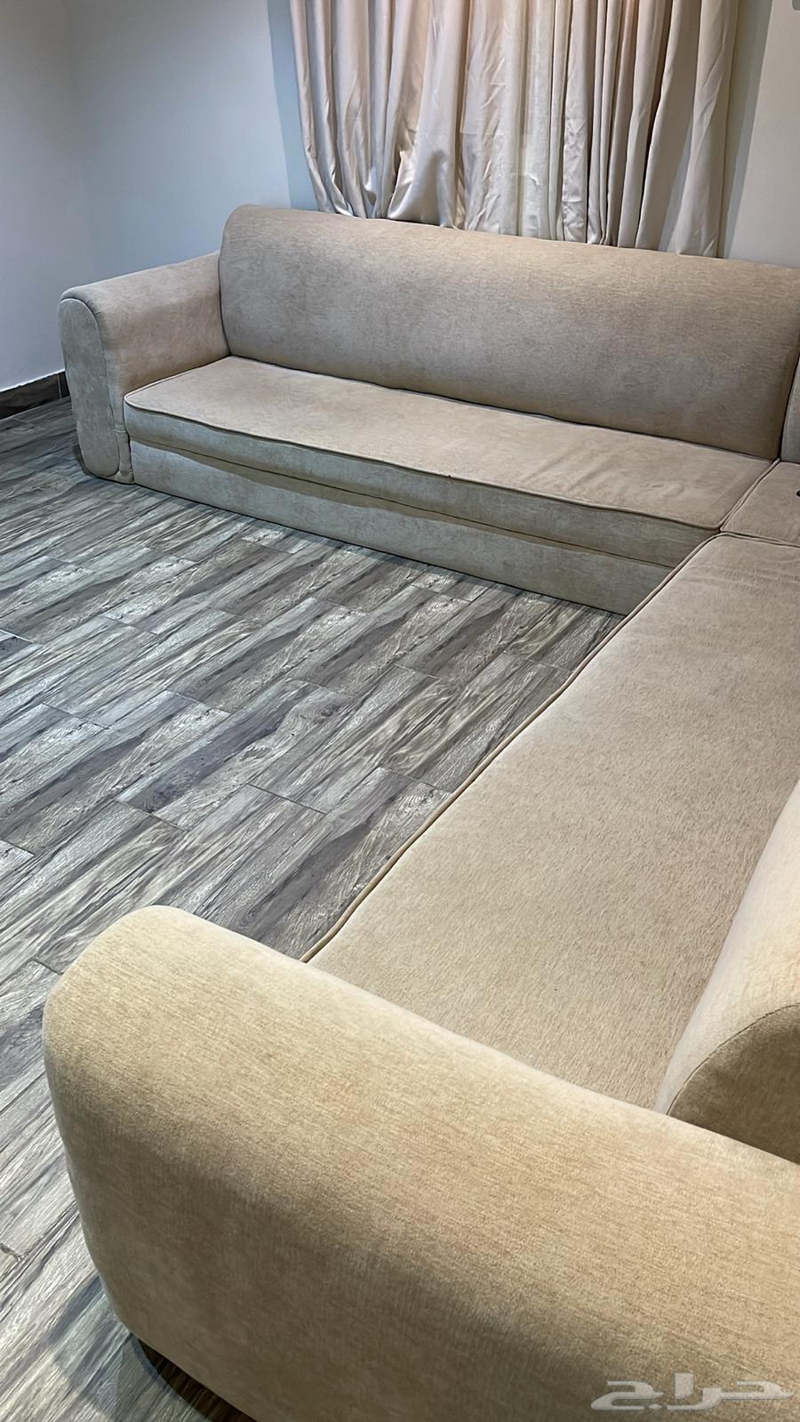 Sofa64401744607873112