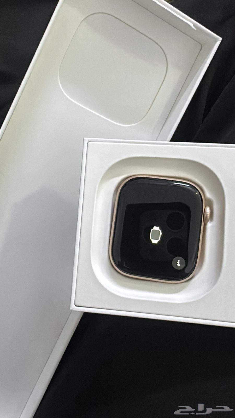 ساعة آبل اصدار 1064403986360963111