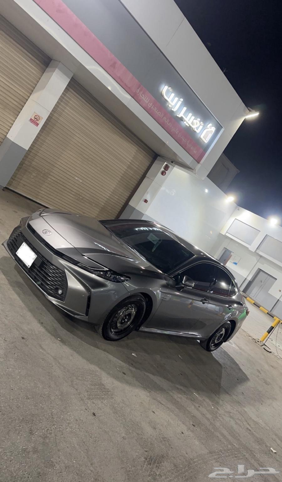 كامري 2025 E تيتانيوم بانزين64556805601666110