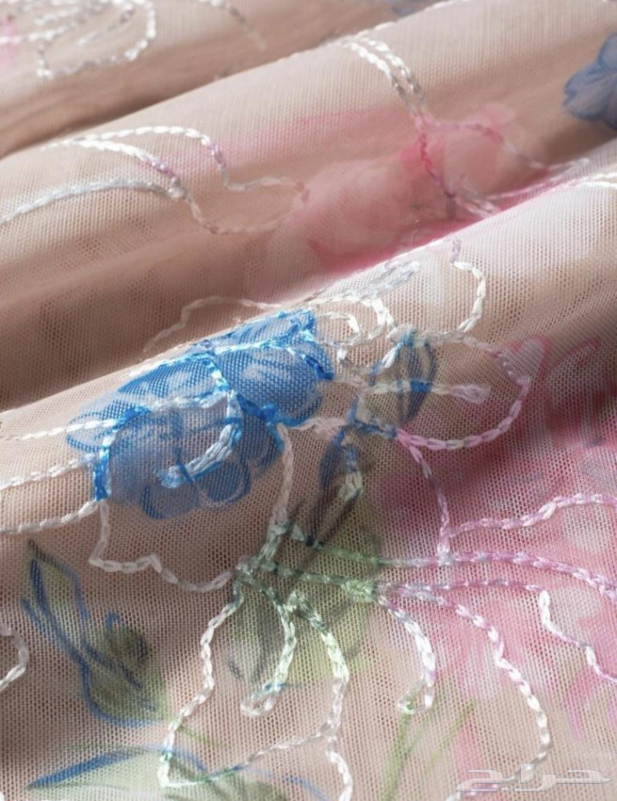 فستان جديد لم يستخدم - لارج للبيع ب 211 كان (ب369ريال )64402378066817114