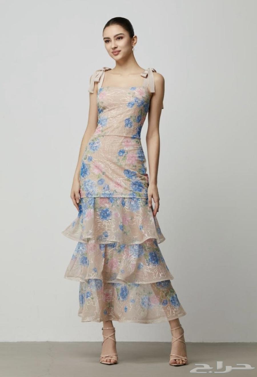 فستان جديد لم يستخدم - لارج للبيع ب 211 كان (ب369ريال )64402378066817110