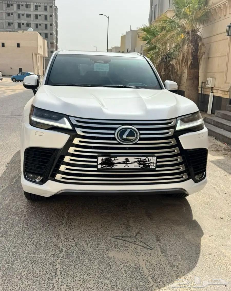 Lexus 2025 first owner full BB protection low mileage64559210311169111