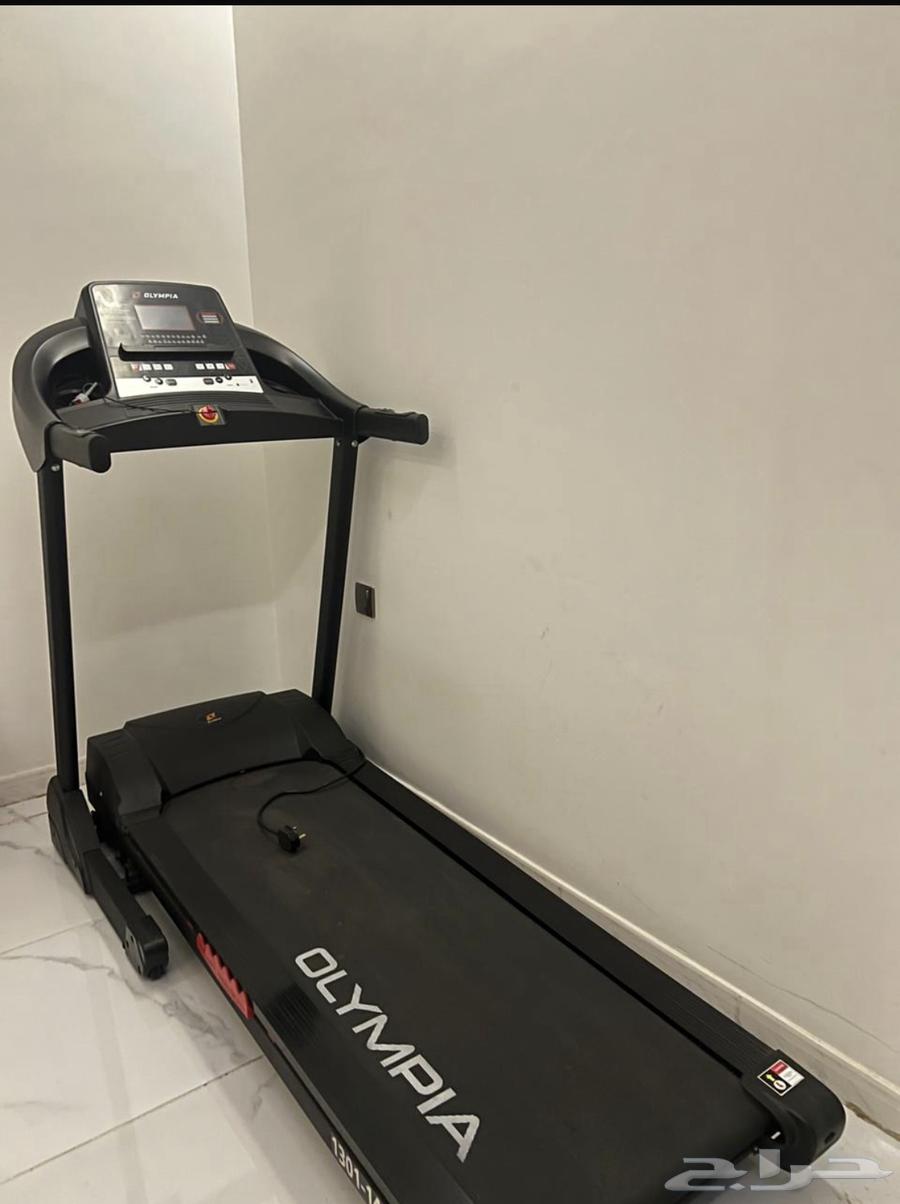 Treadmill in excellent condition64404750416259111