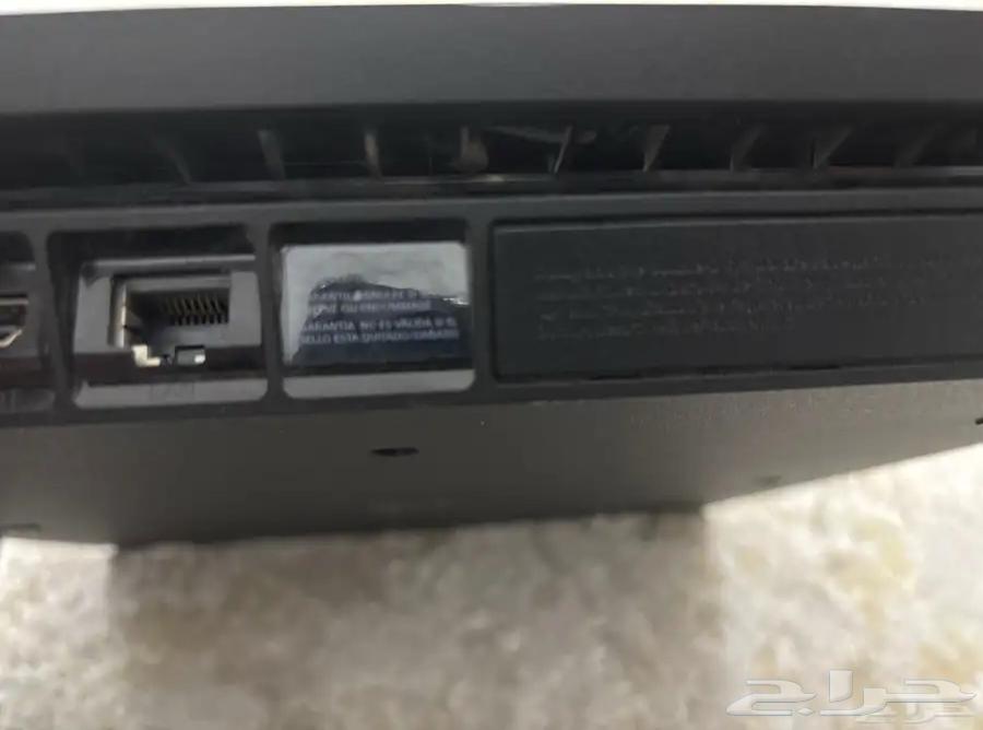 بلايستيشن 4 برو 1 تيرا مع 6 ألعاب ويد زرقاء64402342864771111