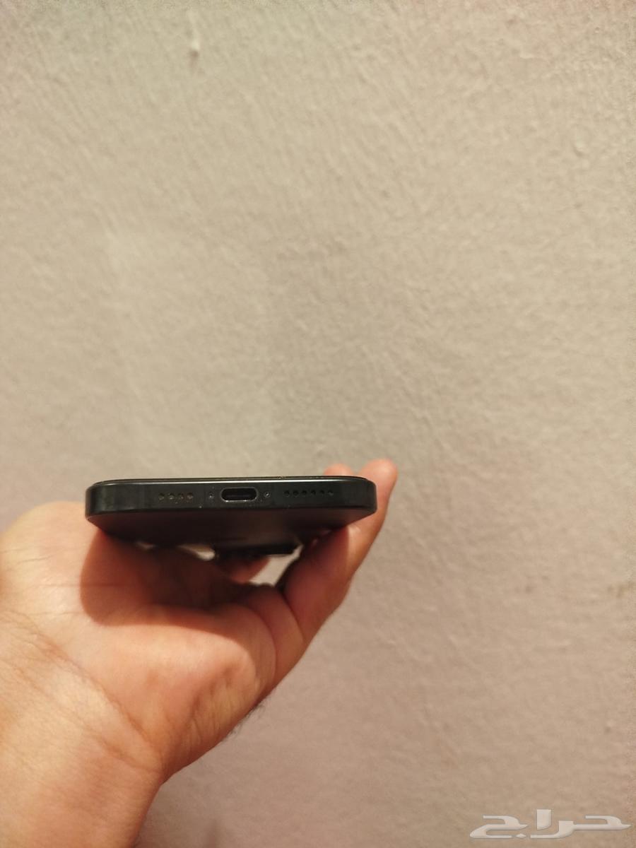 جوال ايفون 16 برو ماكس256 تيتانيوم اسود ضمان سنتين64402941759107112